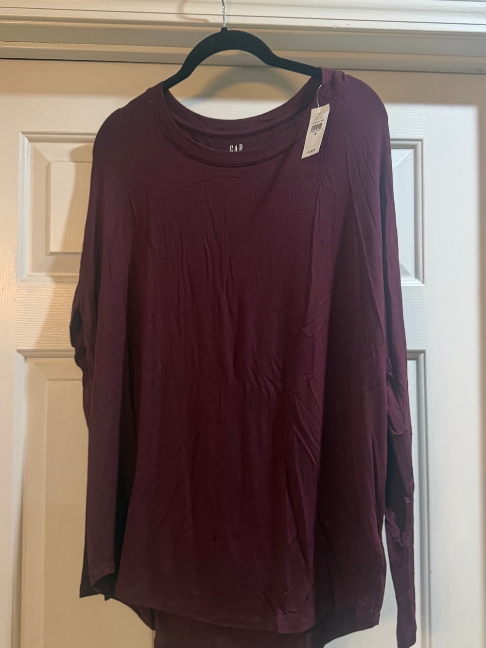 GAP Women's Long Sleeve Crewneck Top - Deep Plum Size M P2P 22” #fall #layers